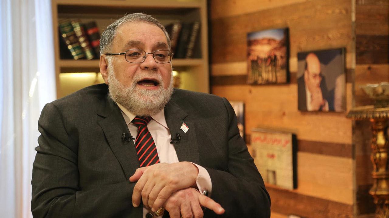 المنشق عن حماعة الإخوان.. وفاة المحامي محتار نوح وتشييع الجنازة اليوم الأربعاء